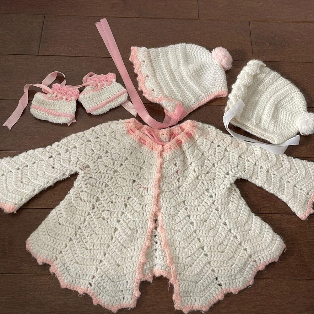Knit baby set